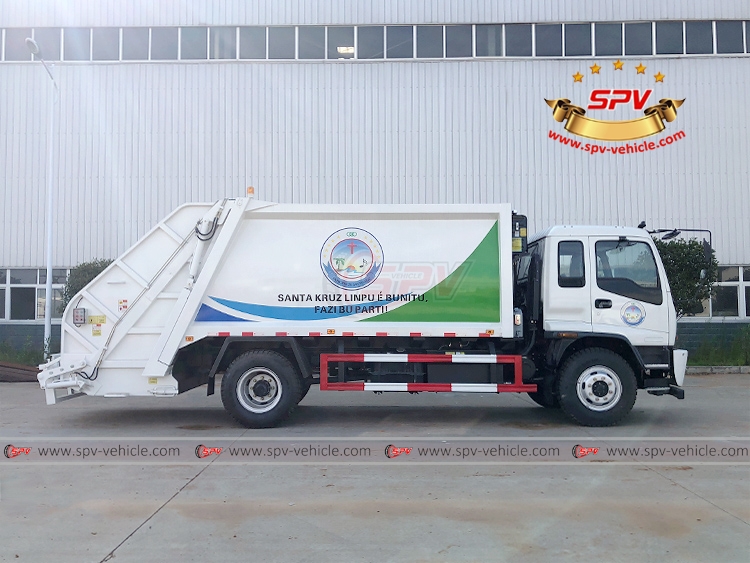12 CBM Garbage Compactor Truck ISUZU - RS